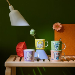 Moomin Large ABC Mug 0.4 L Alphabet V 2022