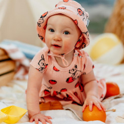 Muumi Mansikka-hattu vauvalle vaaleanpunainen