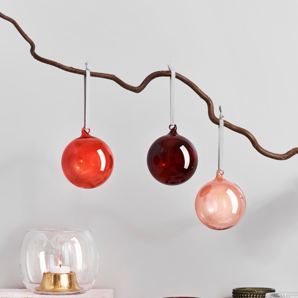 Christmas up to 40% off